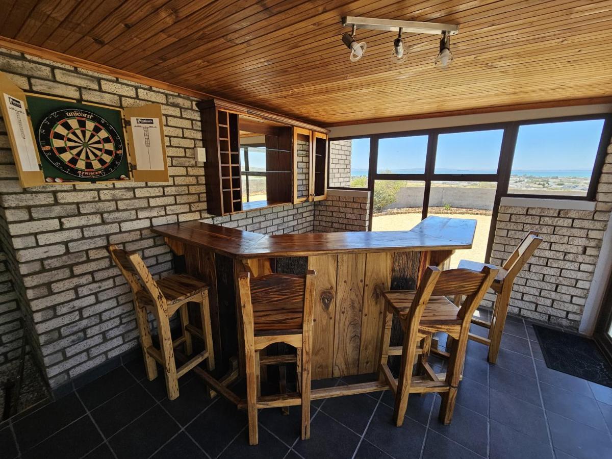 The Dutch Corner House
